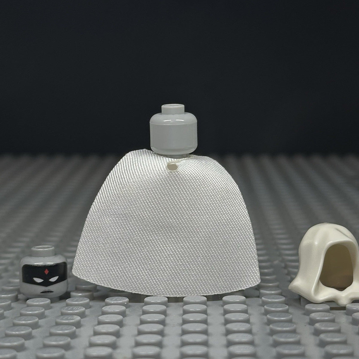 White Sorceress Minifigure