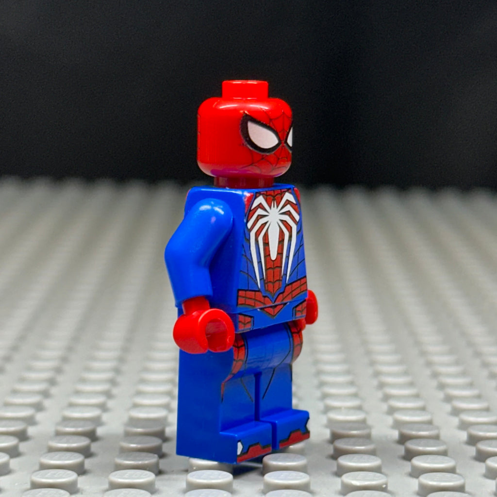 Masked Crawler Minifigure