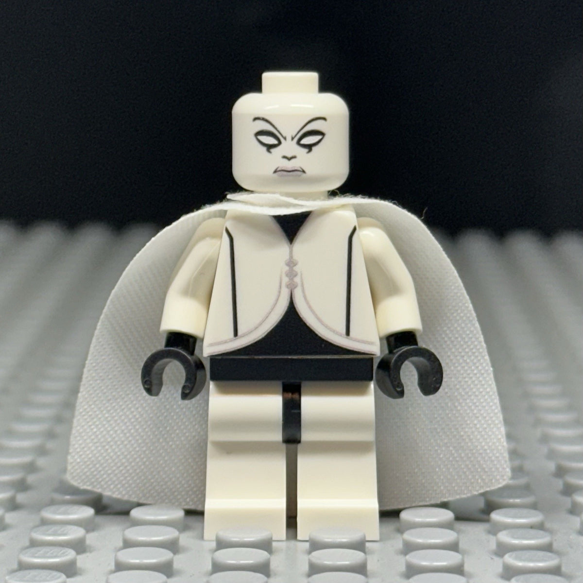TCS Witch Huntress minifigure