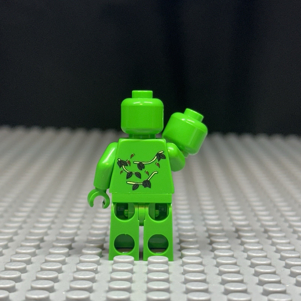 Poison Ivy Goon Minifigure