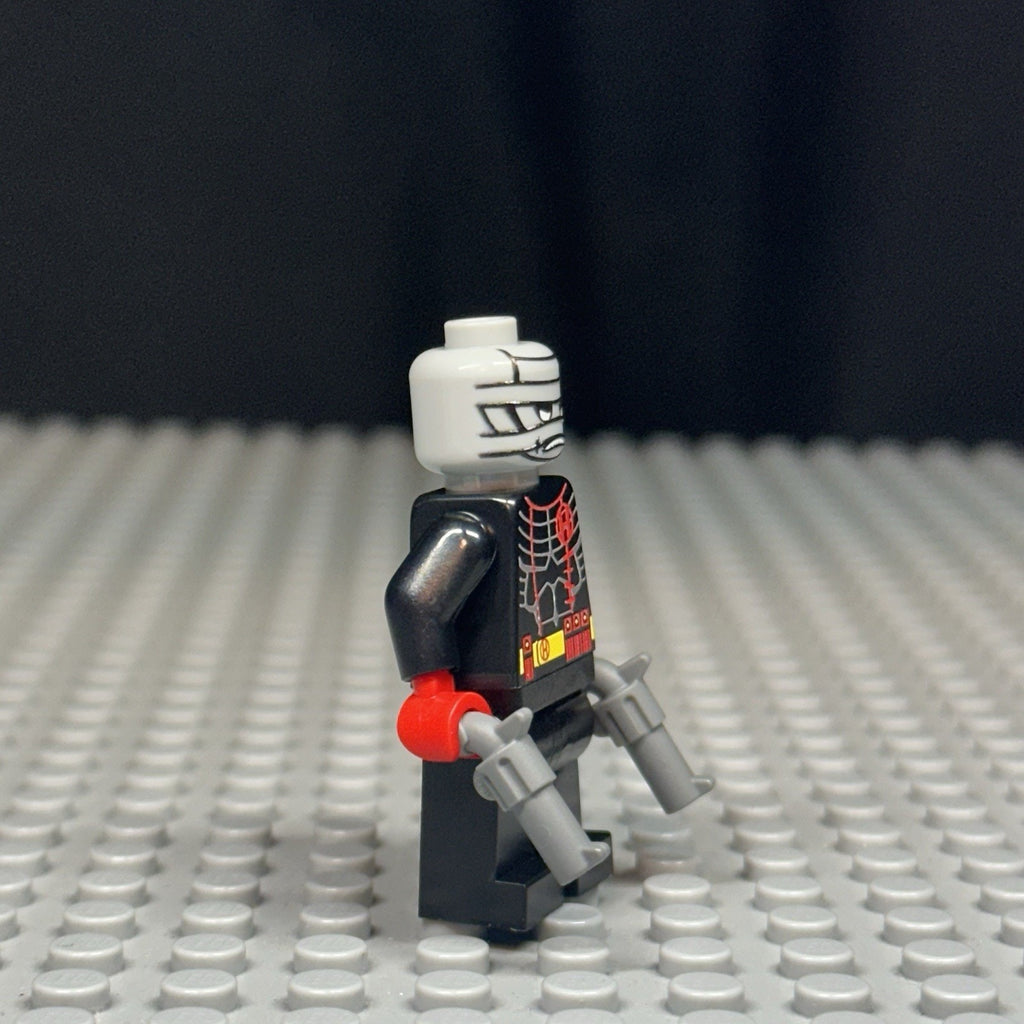 Bandaged silent Villain Minifigure