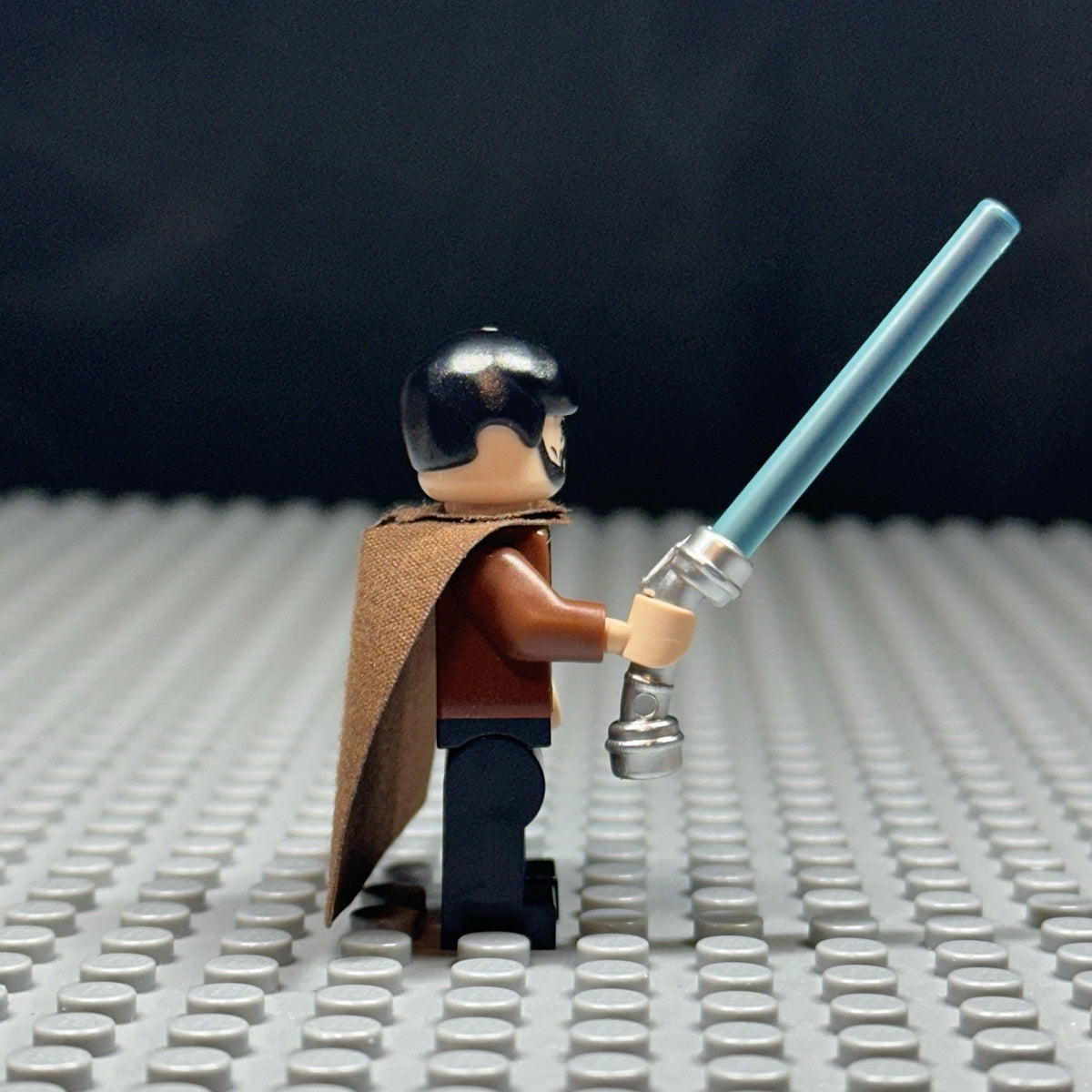 light noble duelist Minifigure
