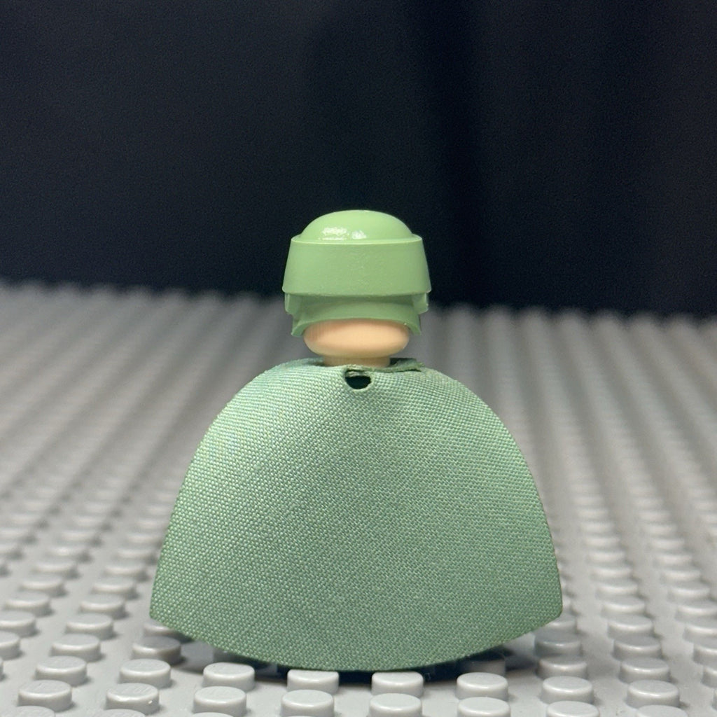 TCS Forest Moon Leader Luke Minifigure