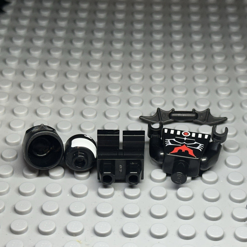 Futuristic Shadow Knight minifigure type 1 & 2 (x2 figs)