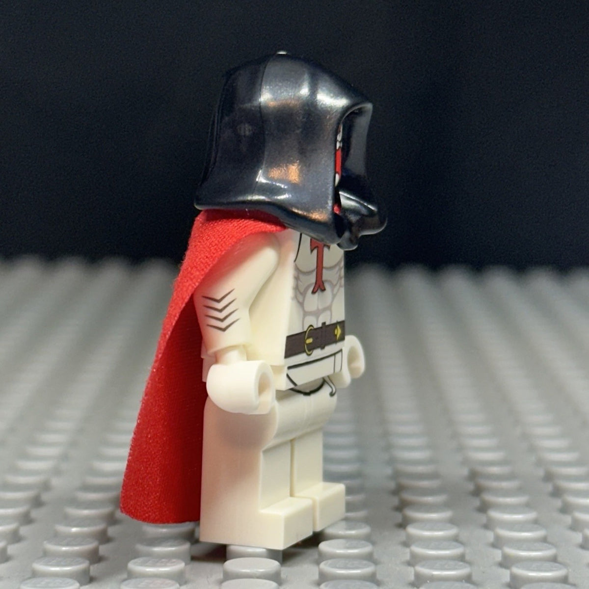 White Crusader Minifigure