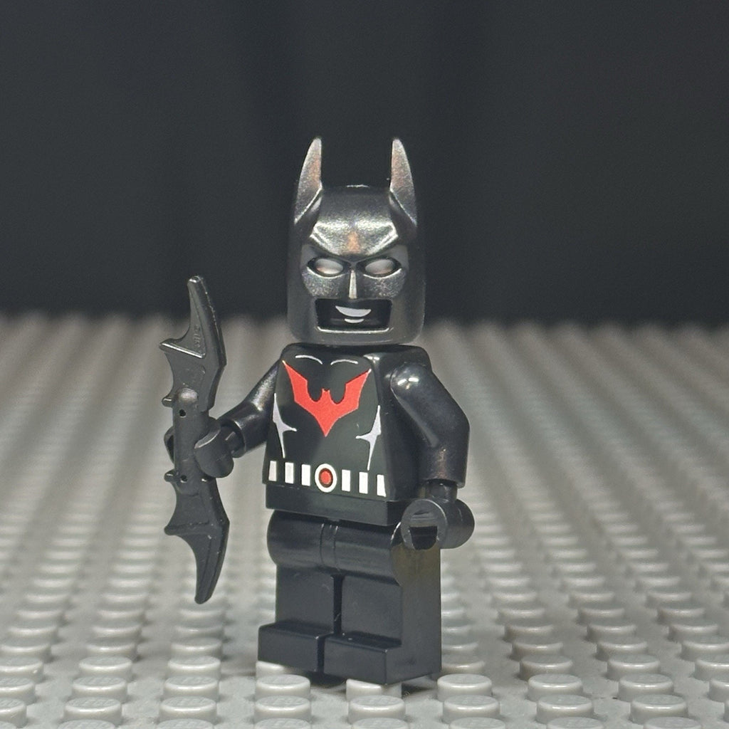 Futuristic Shadow Knight minifigure type 1 & 2 (x2 figs)