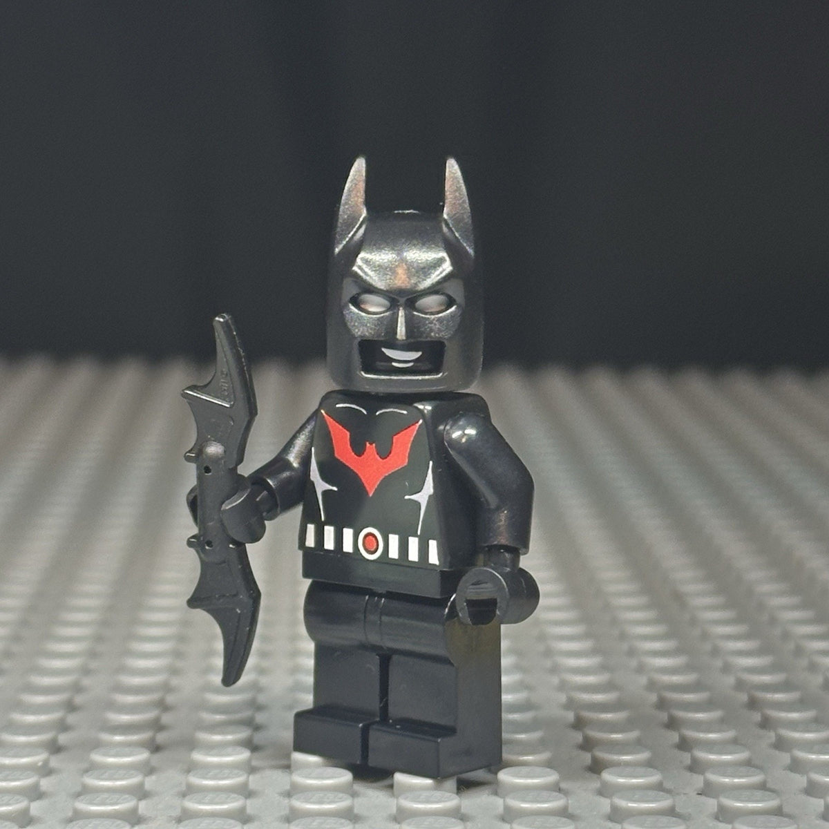 Futuristic Shadow Knight minifigure type 1 & 2 (x2 figs)