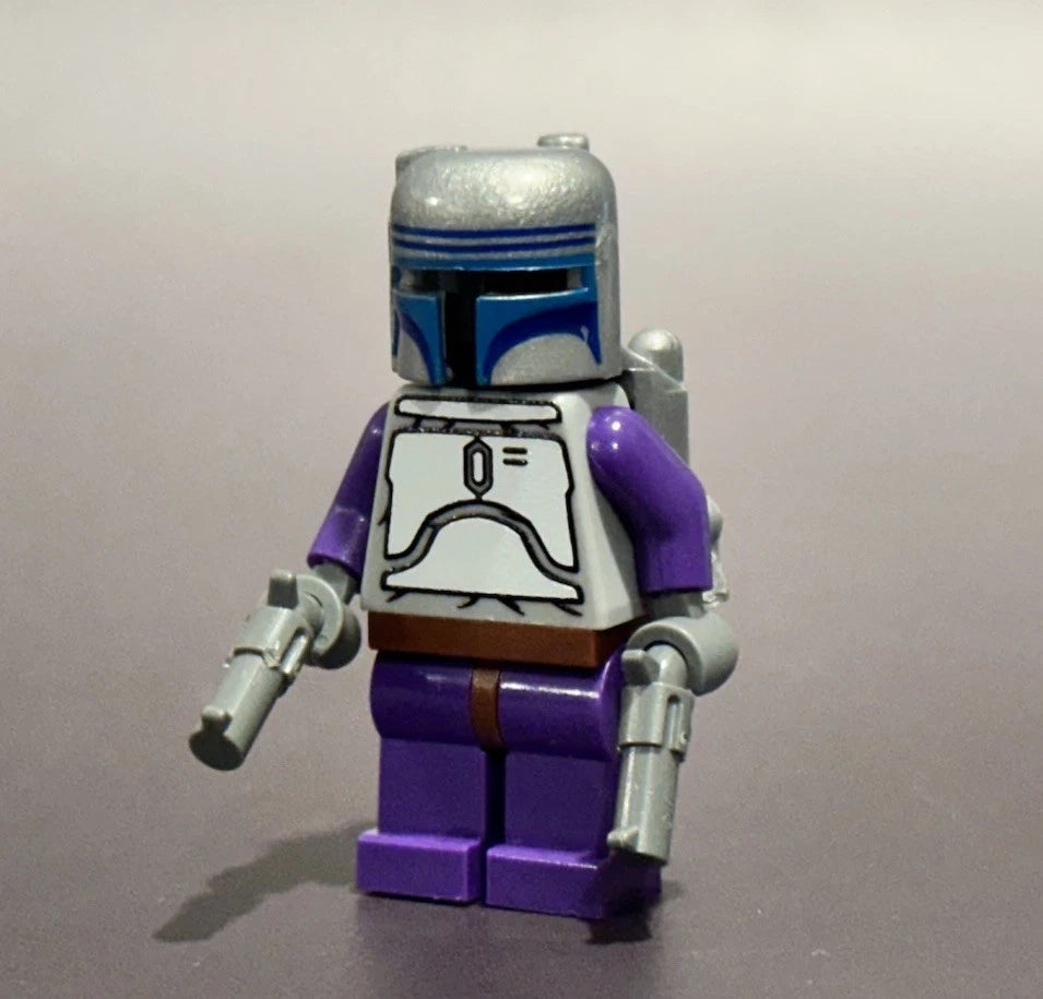 White Armor Bounty Hunter