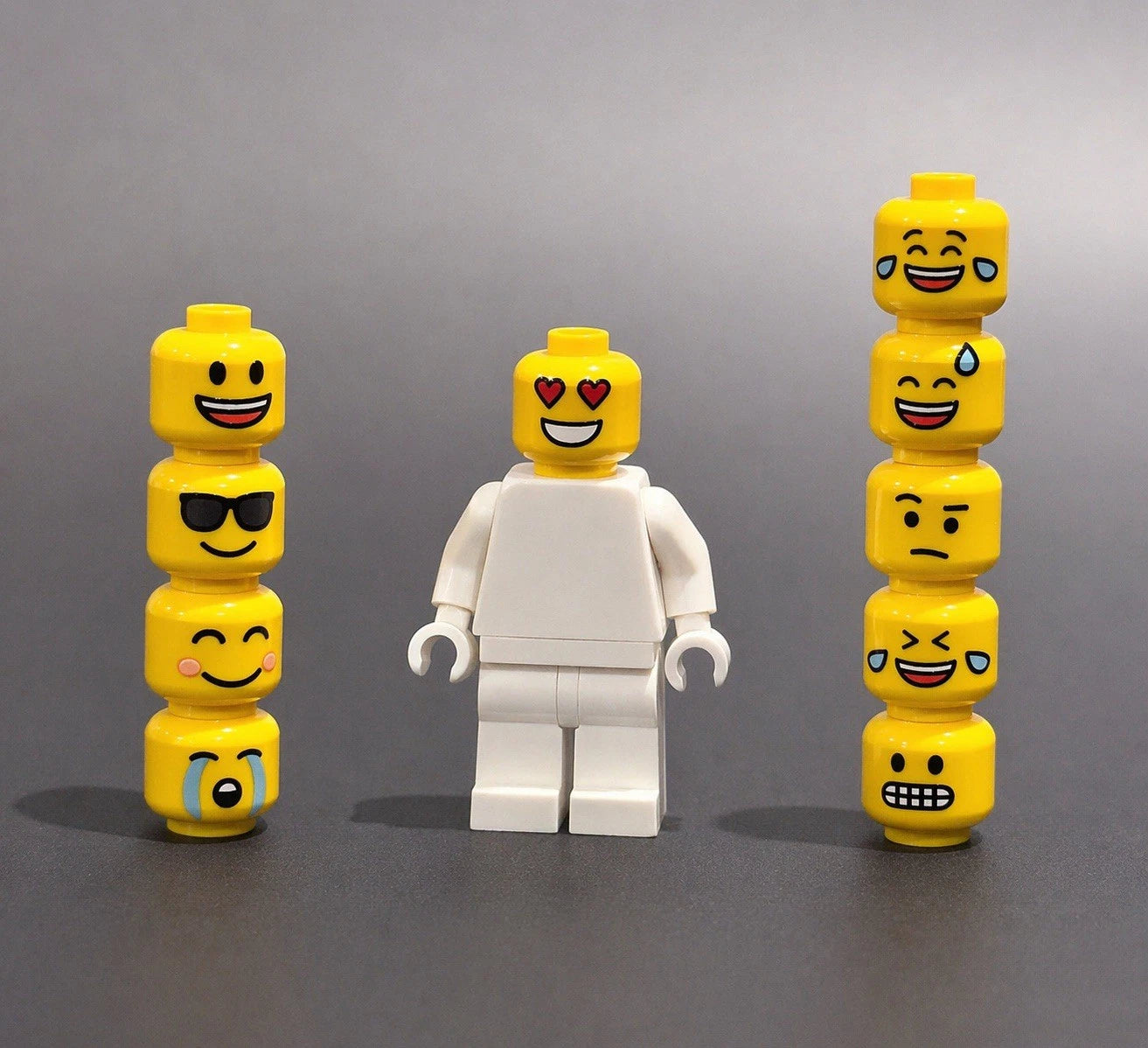 figure Heads Emoji faces Classic x10 LotA