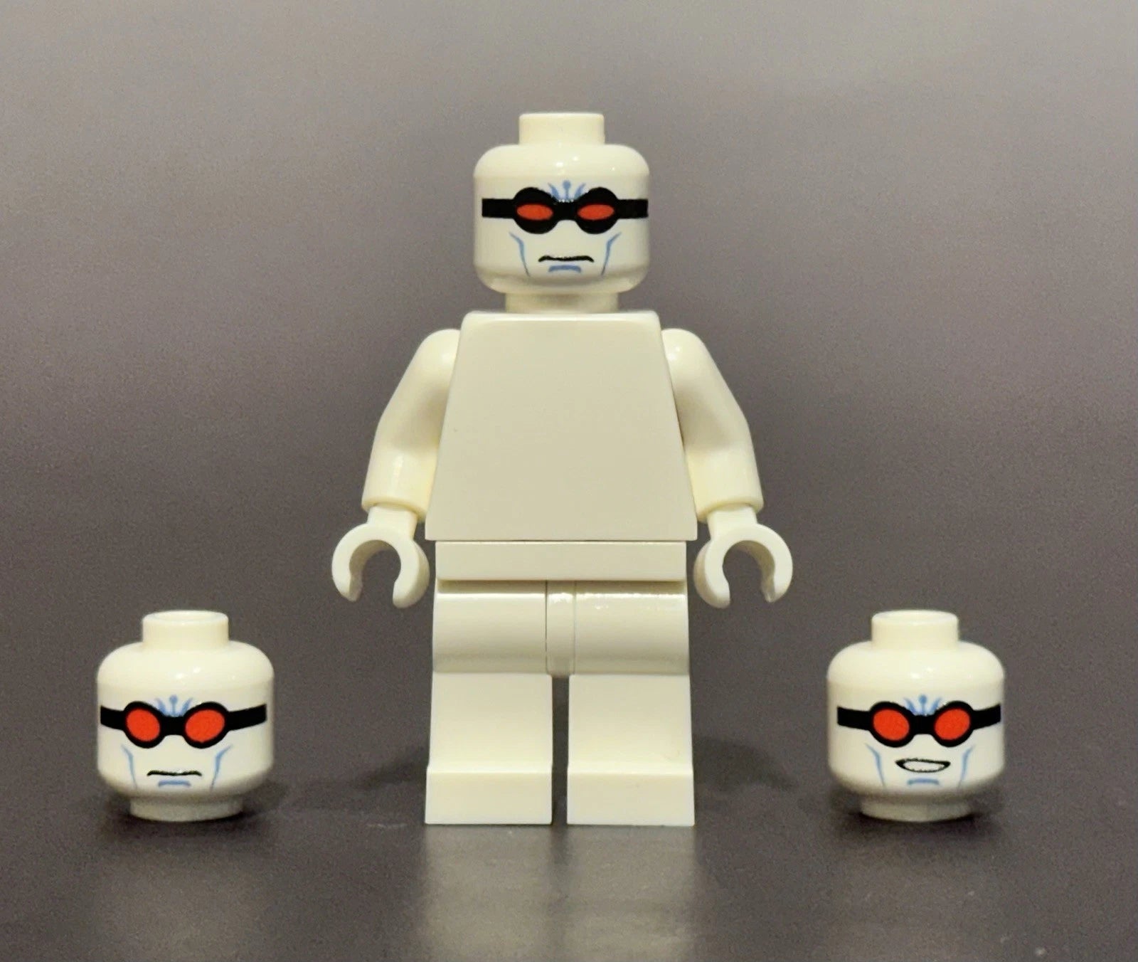 Frost Scientist head x3 custom figure